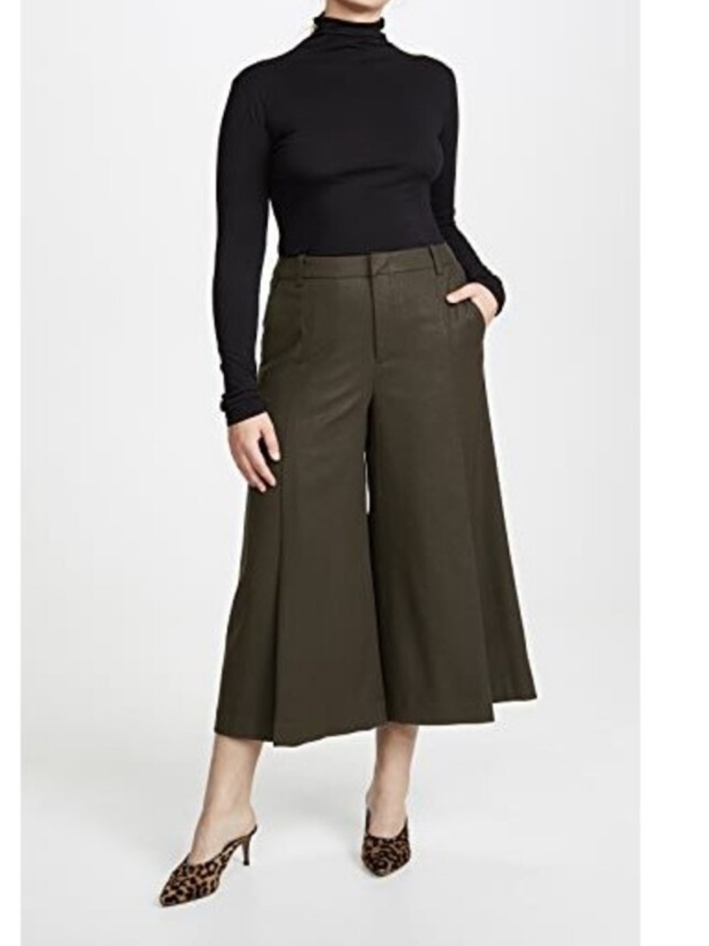 Vince Olive Wide-Leg Cropped Trousers